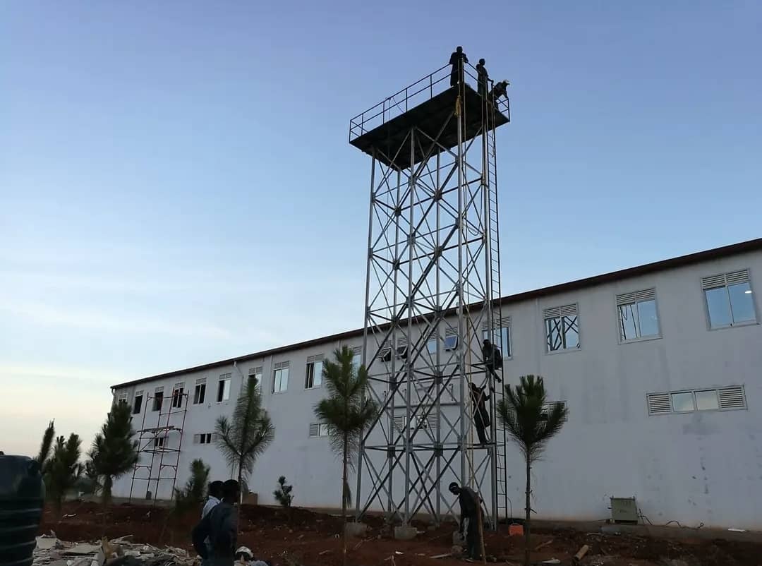 FABRIC BUILDINGS & TENTS